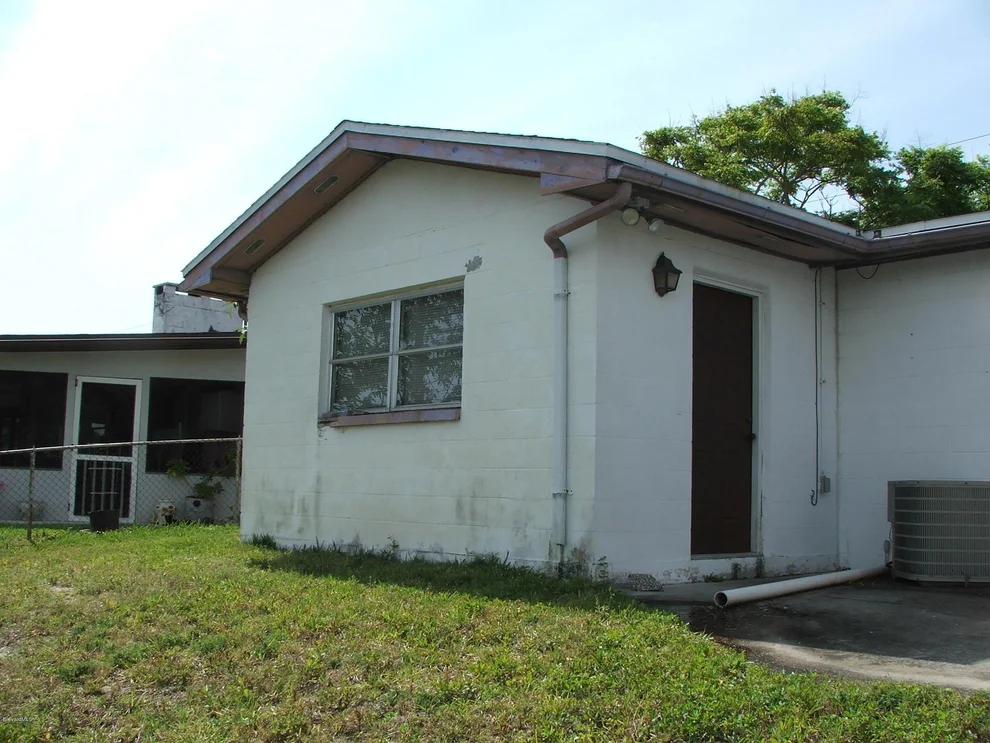 Unit for sale at 1460 Holly Avenue, Merritt Island, FL 32952