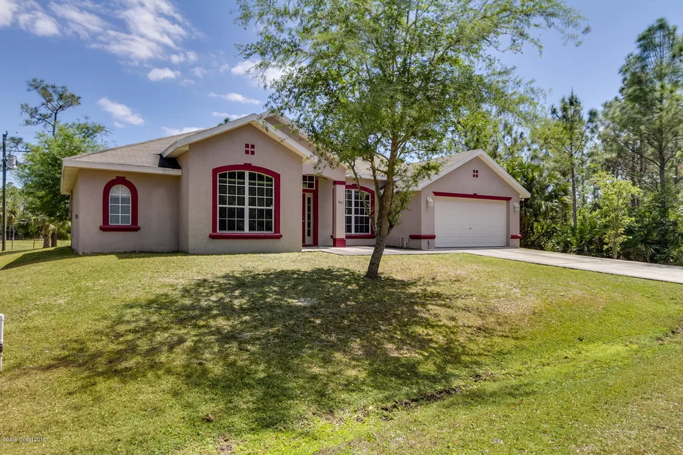 Unit for sale at 961 Happiness Avenue SW, Palm Bay, FL 32908