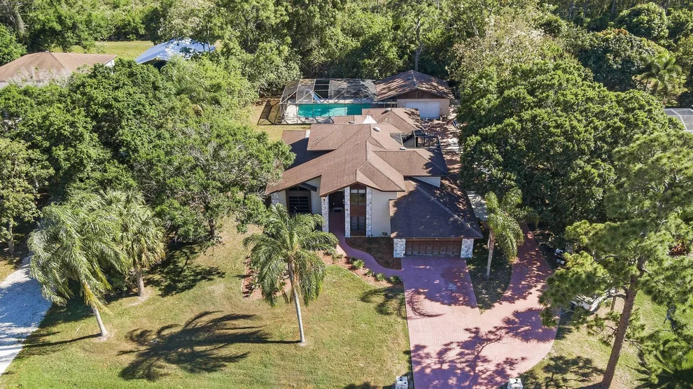 Unit for sale at 895 Woodlands Drive, Port St. Lucie, FL 34952