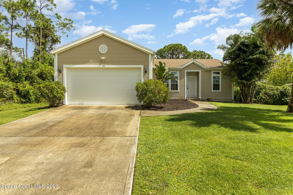 Unit for sale at 971 Eldron Boulevard SE, Palm Bay, FL 32909