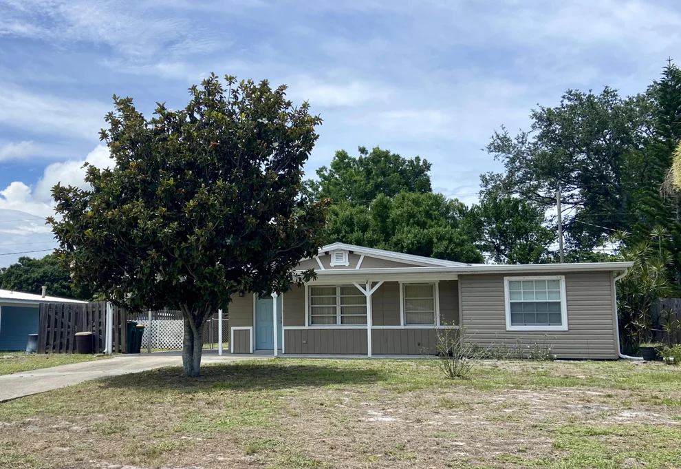 Unit for sale at 2544 Coventry Road, Melbourne, FL 32935
