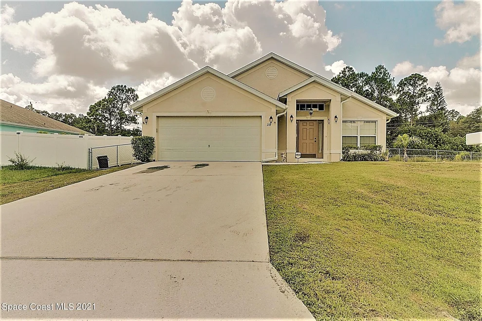 Unit for sale at 218 Hart Street SW, Palm Bay, FL 32908