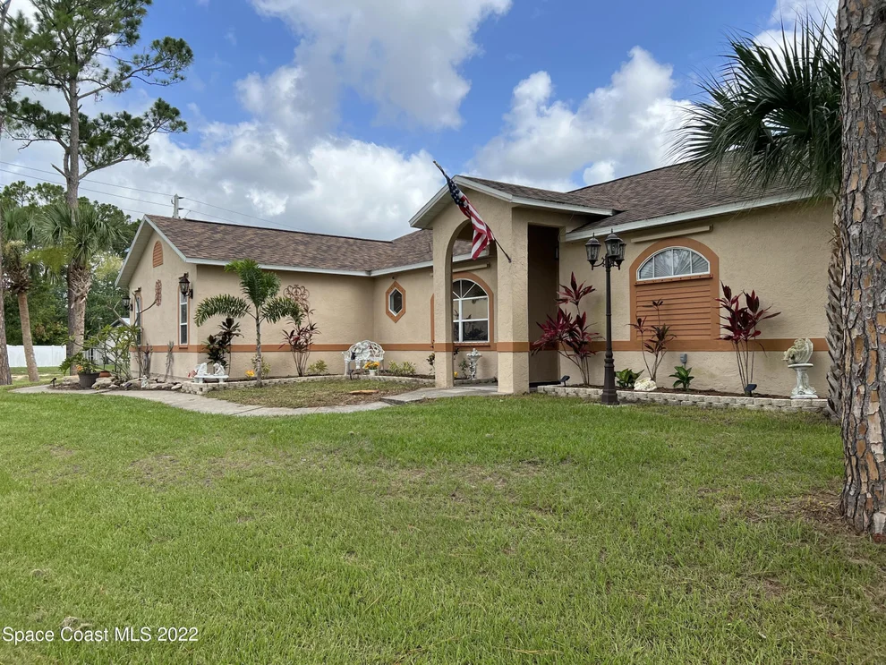 Unit for sale at 6553 Cedar Avenue, Cocoa, FL 32927