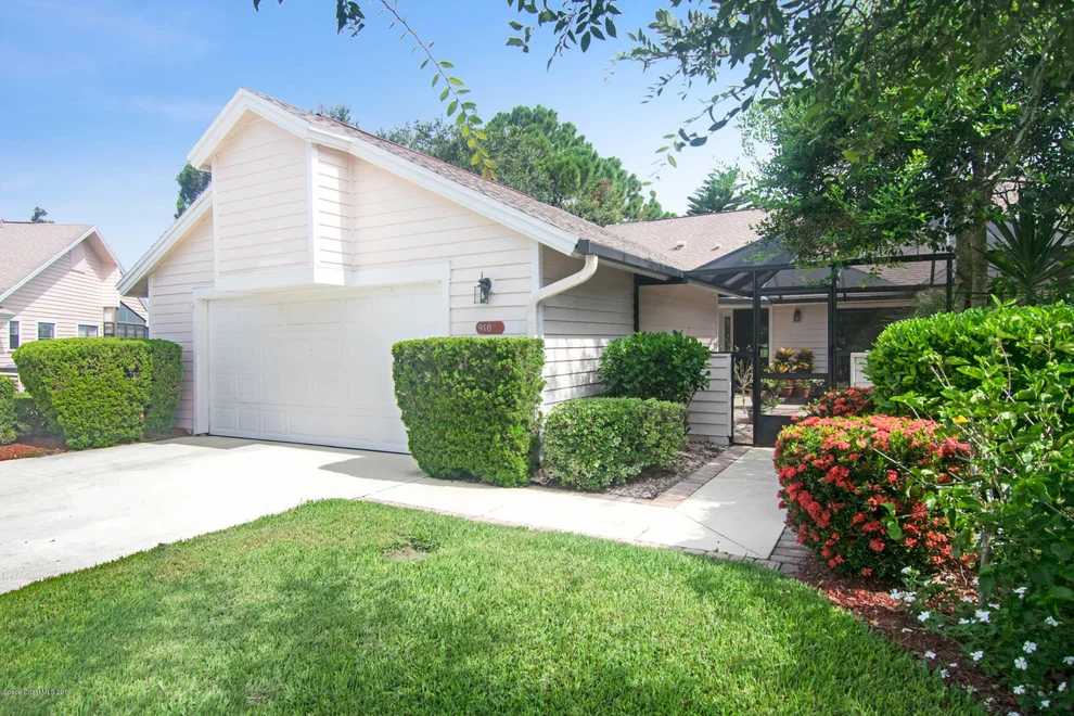 Unit for sale at 910 Ridge Lake Drive, Melbourne, FL 32940