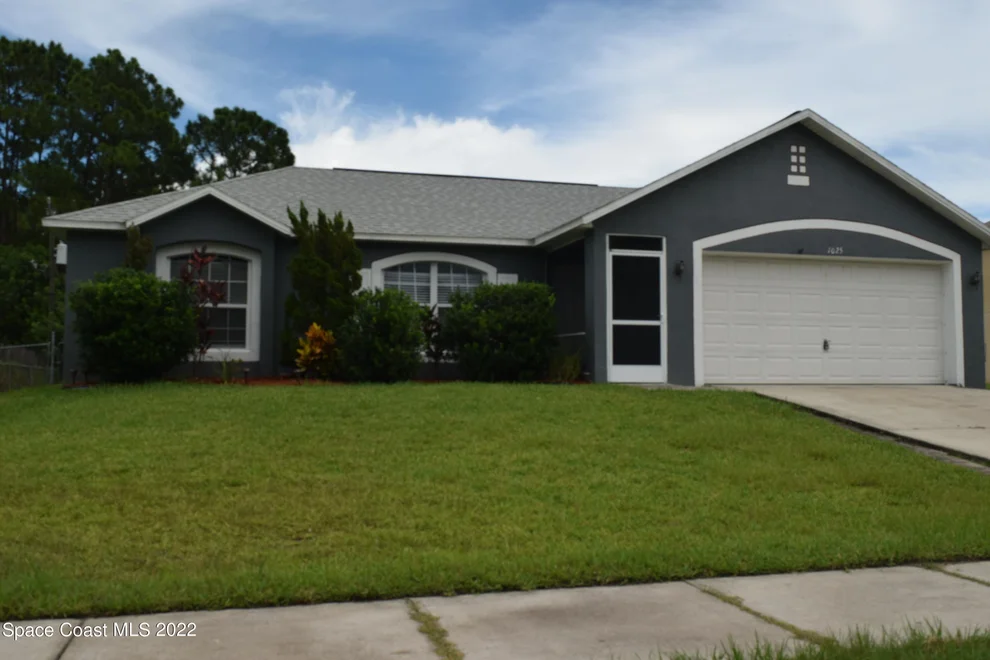 Unit for sale at 1025 Glendale Avenue NW, Palm Bay, FL 32907