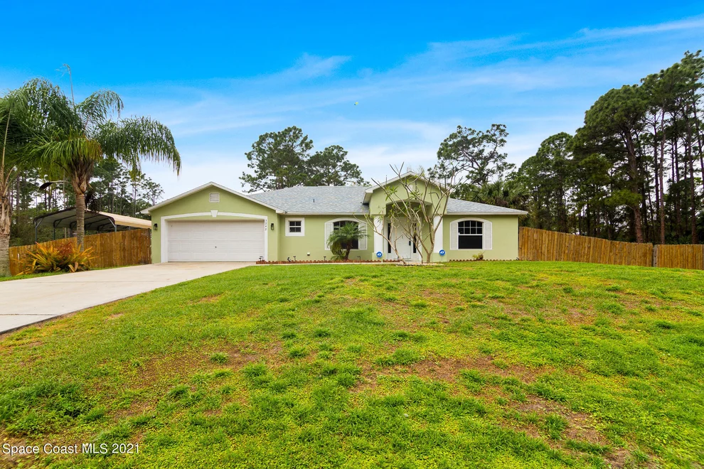Unit for sale at 3242 Foresman Avenue SE, Palm Bay, FL 32909