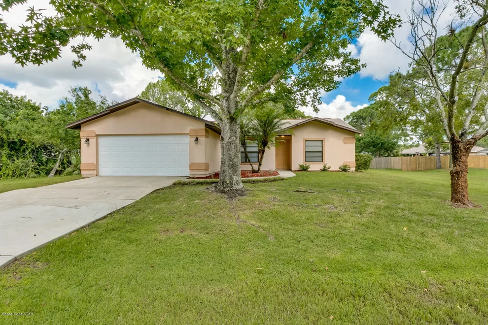 Unit for sale at 215 Rheine Road NW, Palm Bay, FL 32907