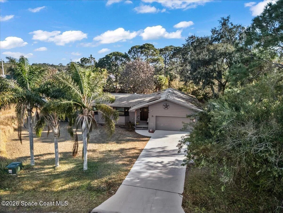 Unit for sale at 938 Dorchester Road NW, Palm Bay, FL 32907