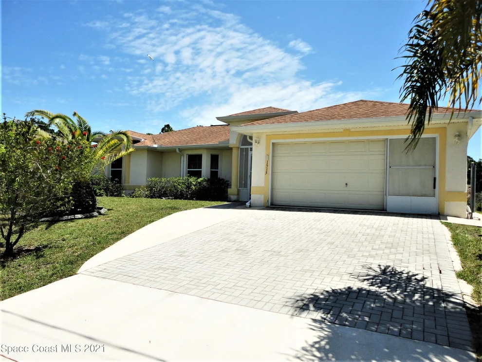 Unit for sale at 1515 Dallam Avenue NW, Palm Bay, FL 32907