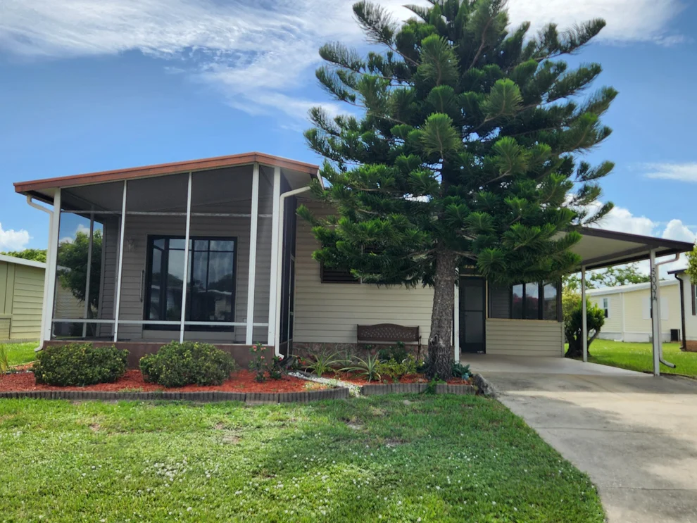 Unit for sale at 5007 Santa Barbara Avenue, Titusville, FL 32780