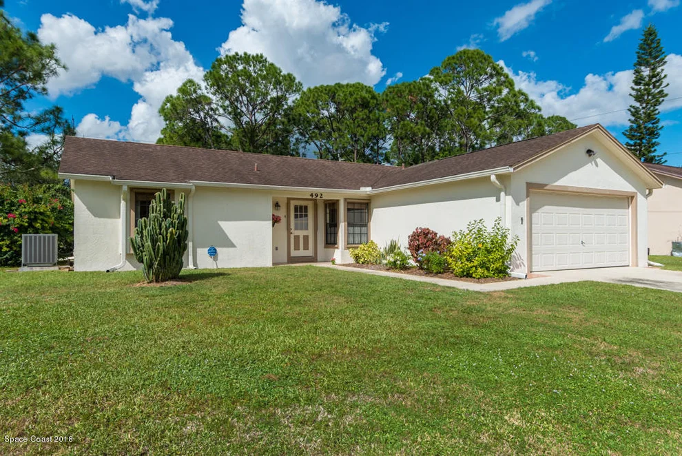 Unit for sale at 492 Warrington Road SW, Palm Bay, FL 32908