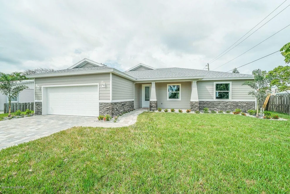 Unit for sale at 210 Avenida Del Sol, Indialantic, FL 32903