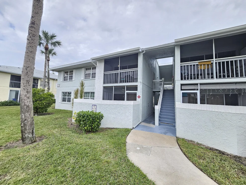 Unit for sale at 969 Sonesta NE, Palm Bay, FL 32905