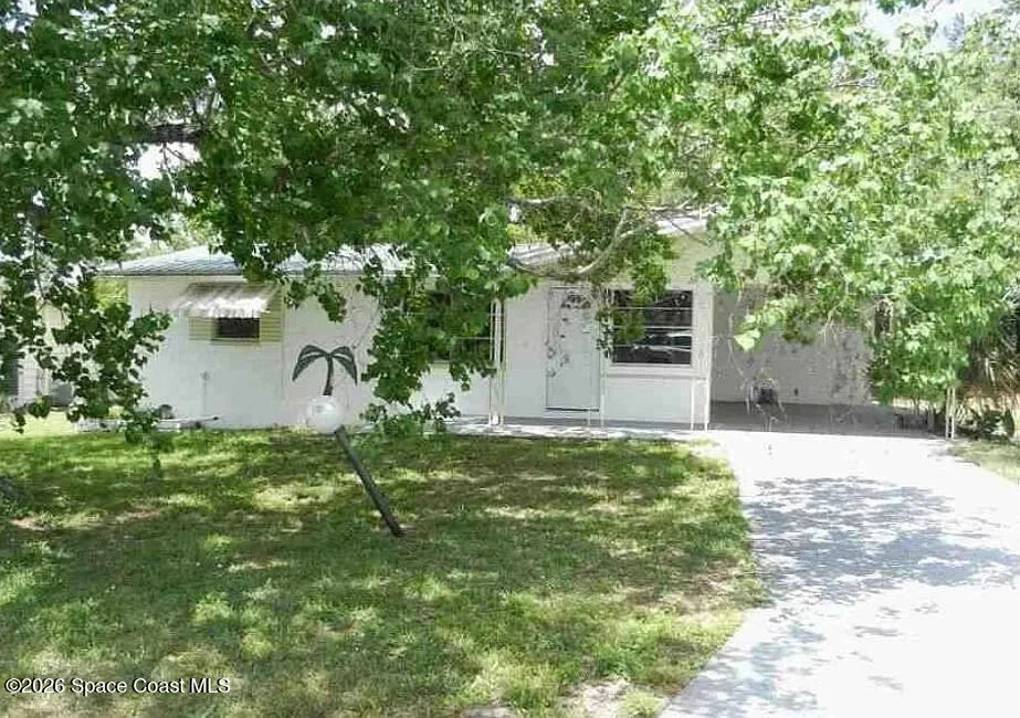 Unit for sale at 30 S Desoto Street, Beverly Hlls, FL 34465