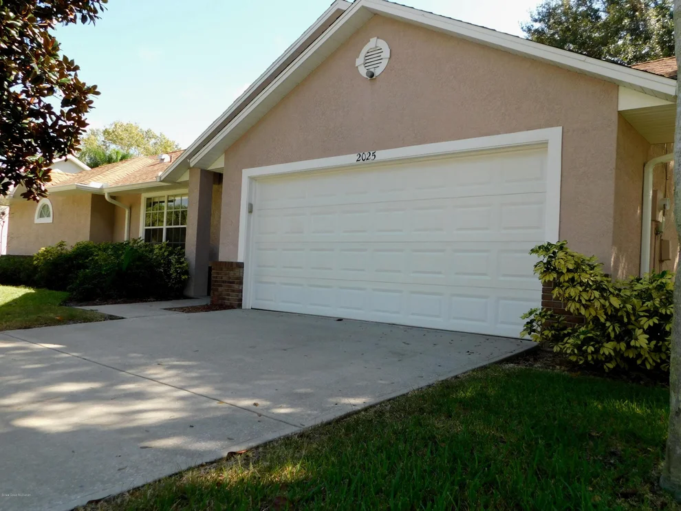 Unit for sale at 2025 Adirondack Circle, Melbourne, FL 32935
