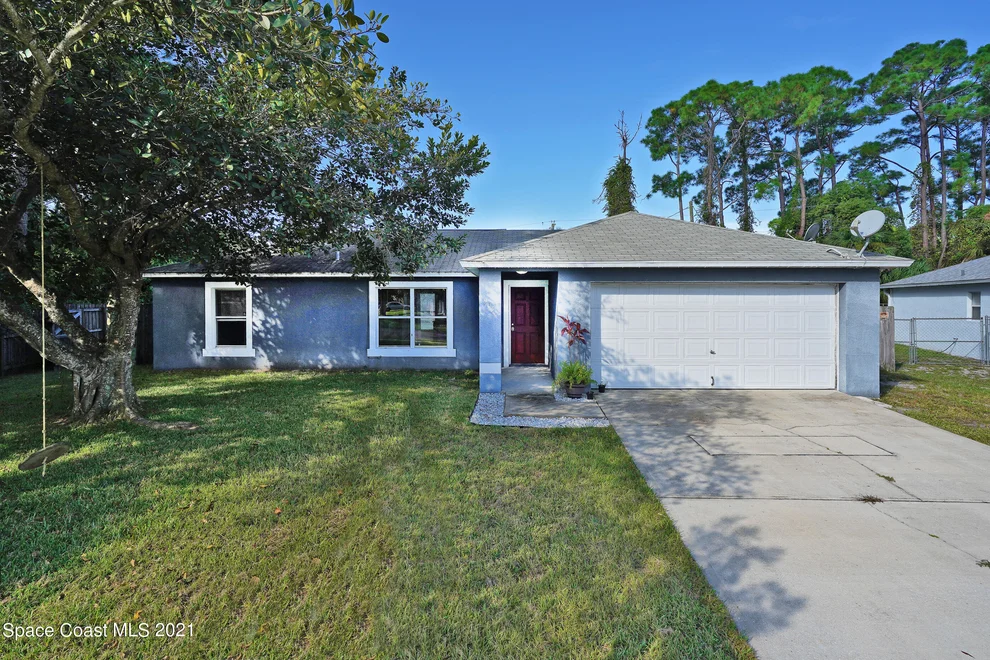 Unit for sale at 905 Macco Road, Cocoa, FL 32927
