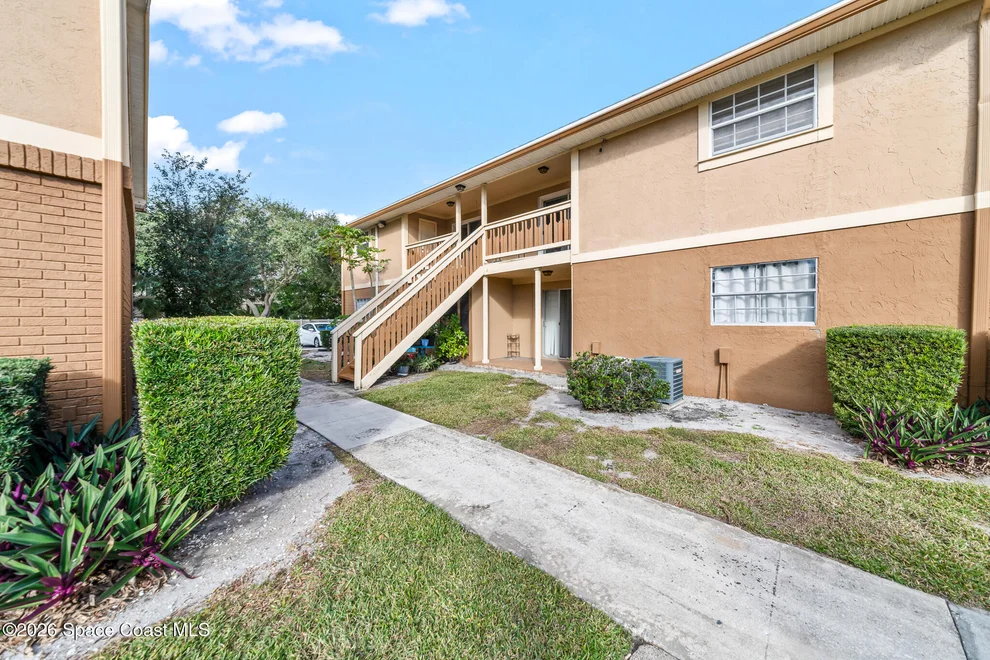 Unit for sale at 225 Bristol Lane, Melbourne, FL 32935