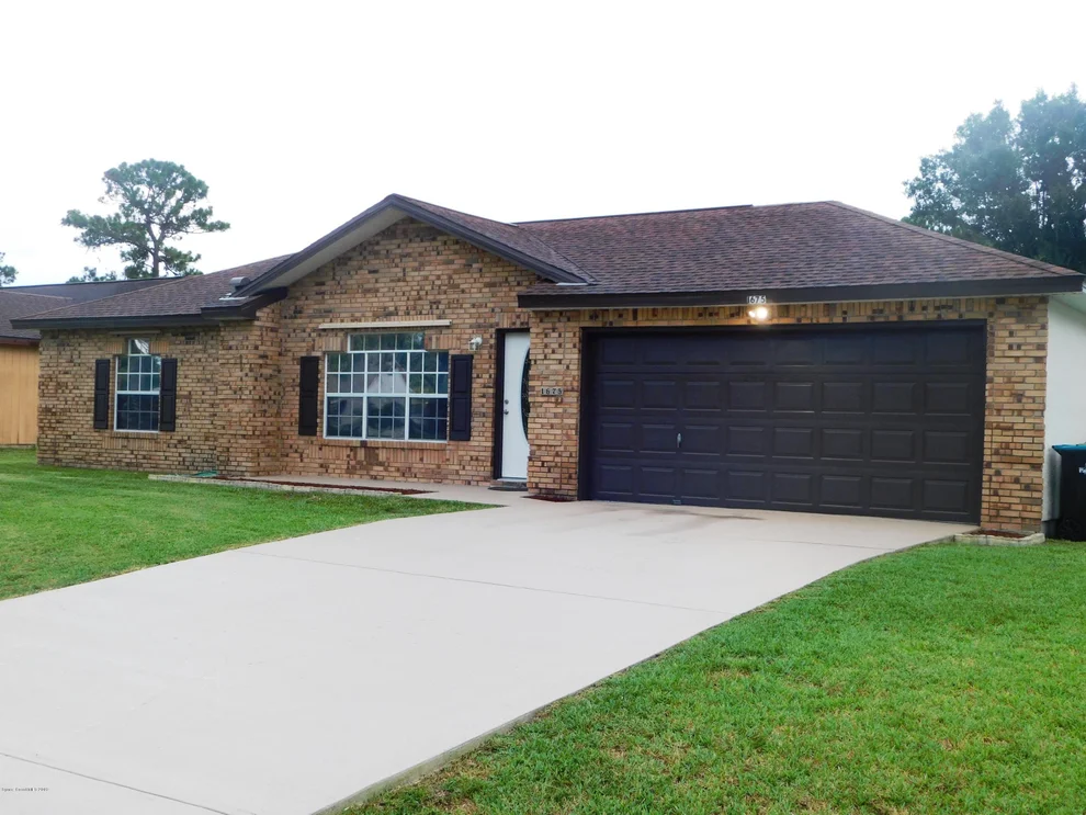 Unit for sale at 1675 Jacinto Avenue NW, Palm Bay, FL 32907