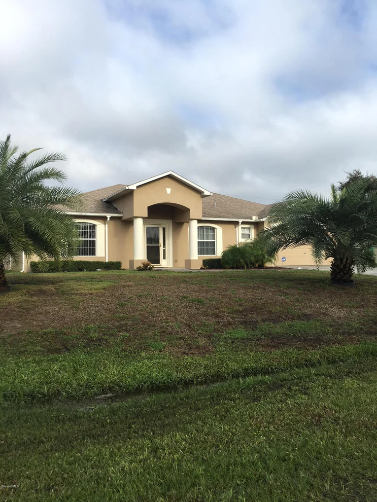 Unit for sale at 901 Westport Street SE, Palm Bay, FL 32909