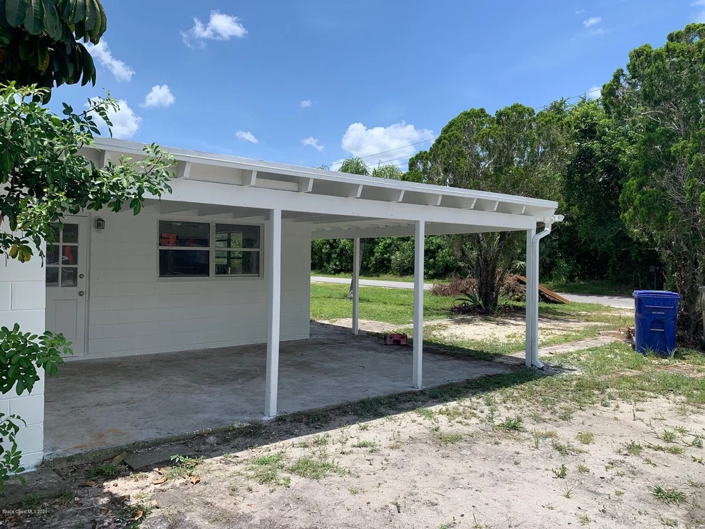 Unit for sale at 2304 1st Avenue SE, Vero Beach, FL 32962