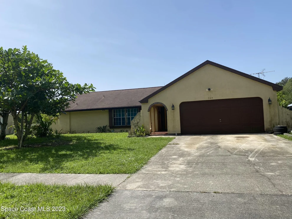 Unit for sale at 927 Mariposa Drive NE, Palm Bay, FL 32905
