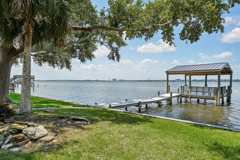 Unit for sale at 695 Timuquana Drive, Merritt Island, FL 32953