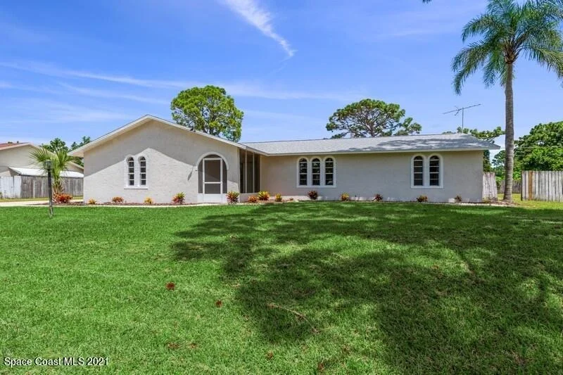 Unit for sale at 913 Coquina Street SE, Palm Bay, FL 32909