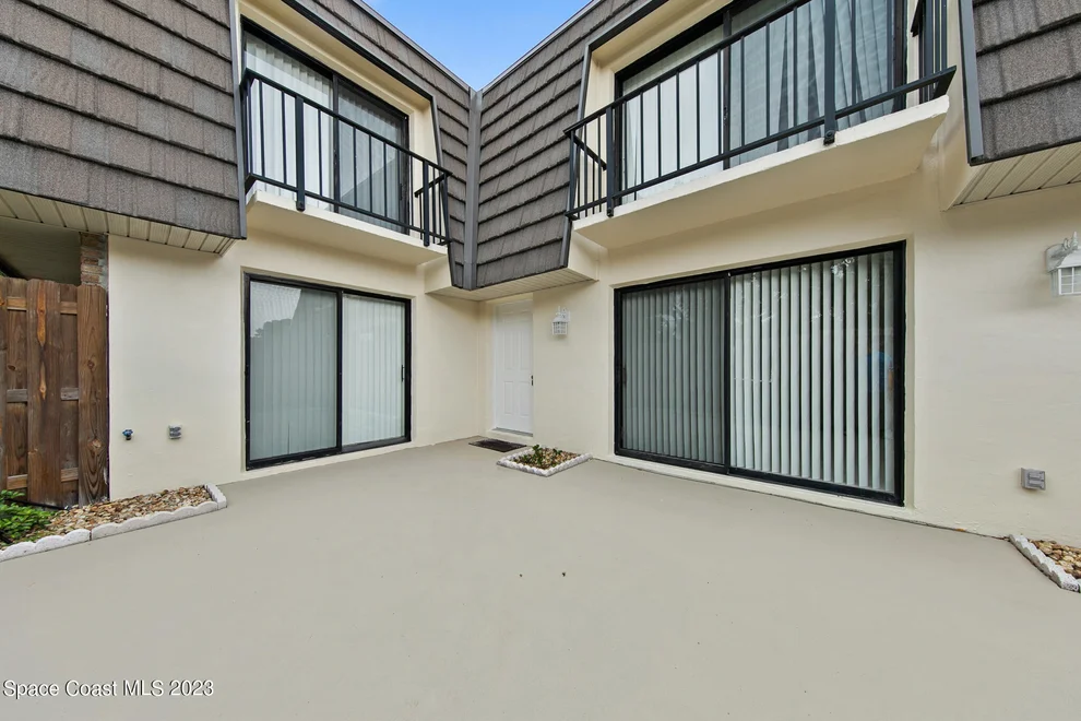 Unit for sale at 2911 Vista Oaks Circle NE, Palm Bay, FL 32905