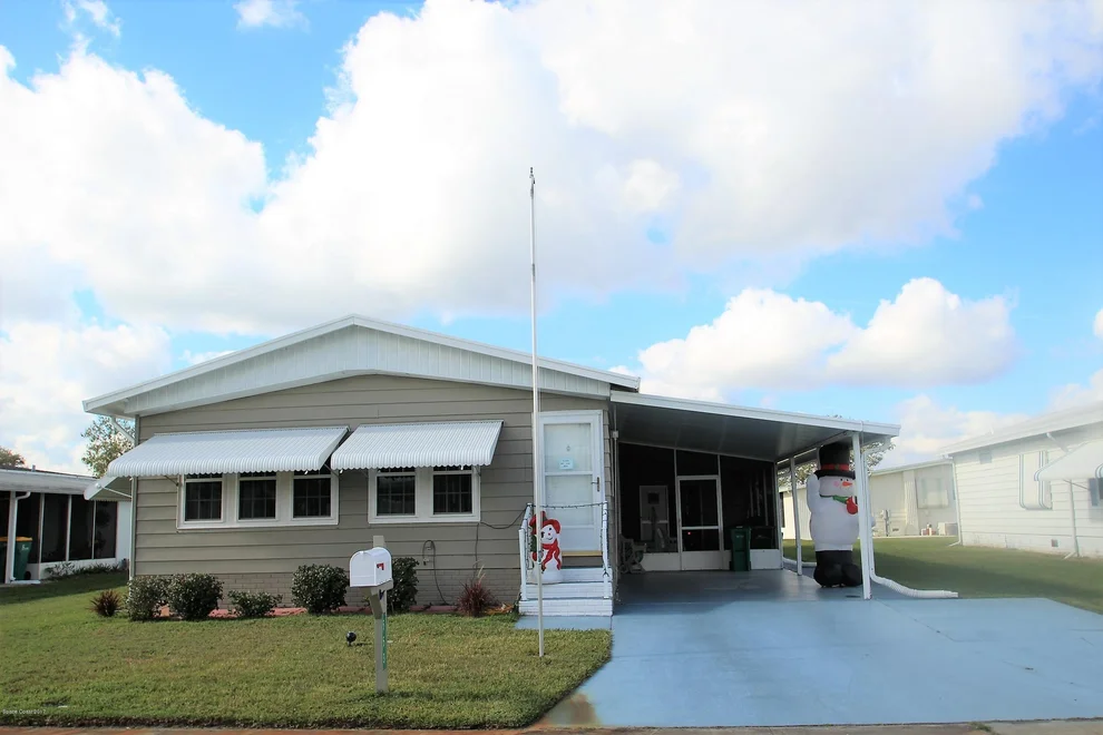 Unit for sale at 553 Ruth Circle, West Melbourne, FL 32904