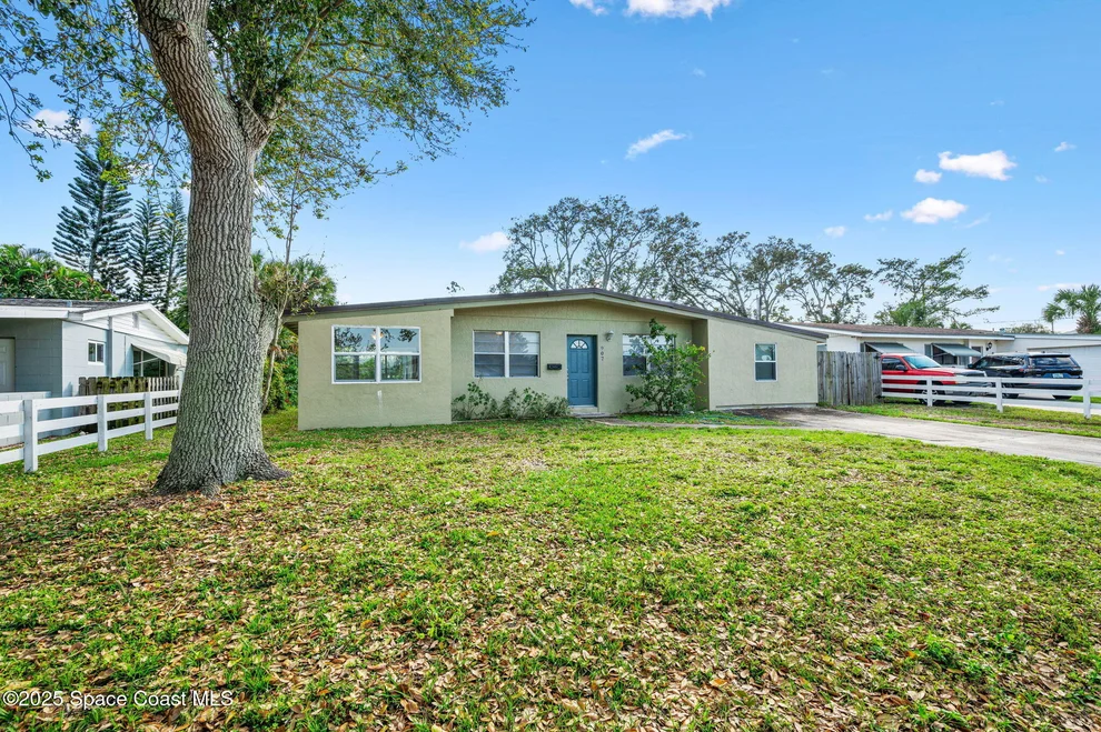 Unit for sale at 907 Espanola Way, Melbourne, FL 32901
