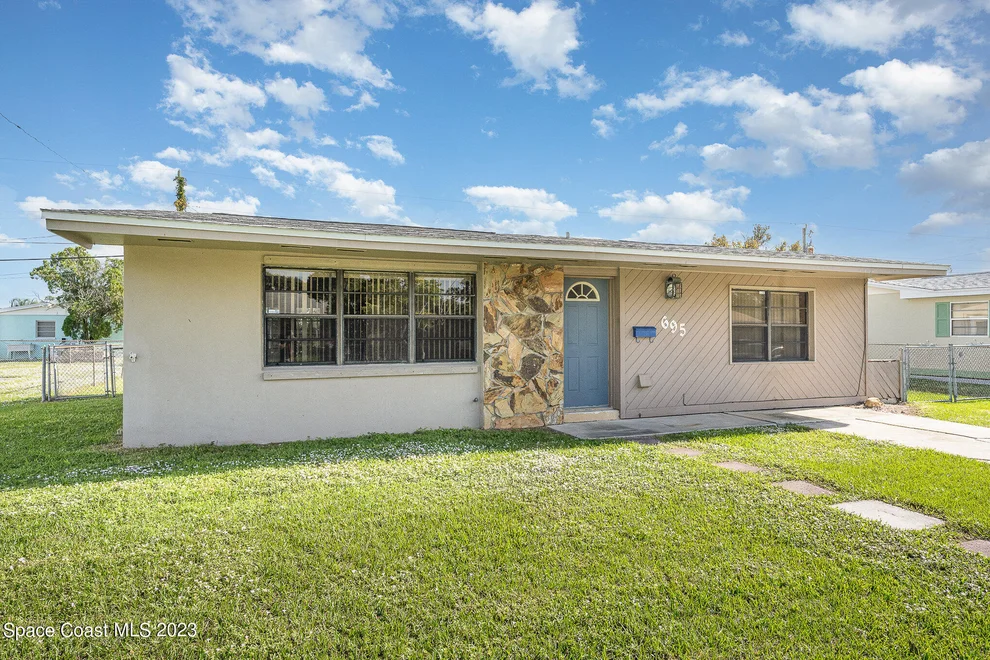 Unit for sale at 695 Ironwood Drive, Melbourne, FL 32935