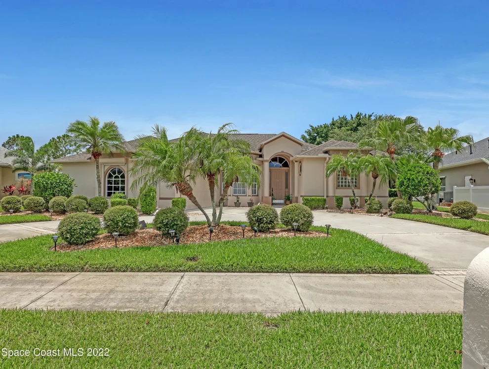 Unit for sale at 974 Wildwood Drive, Melbourne, FL 32940