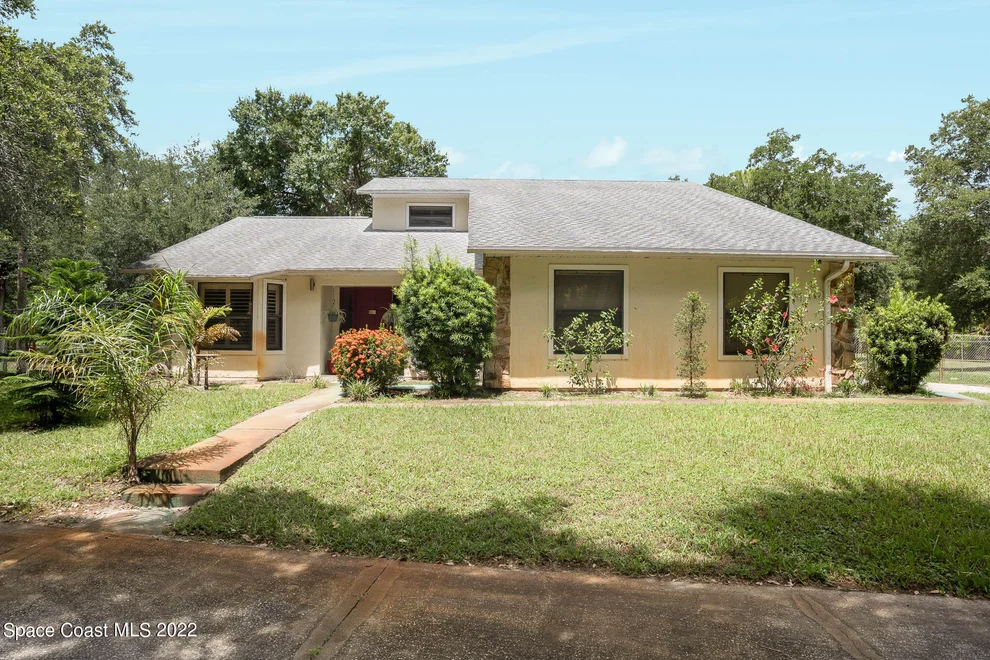 Unit for sale at 410 N Burnett Road, Cocoa, FL 32926