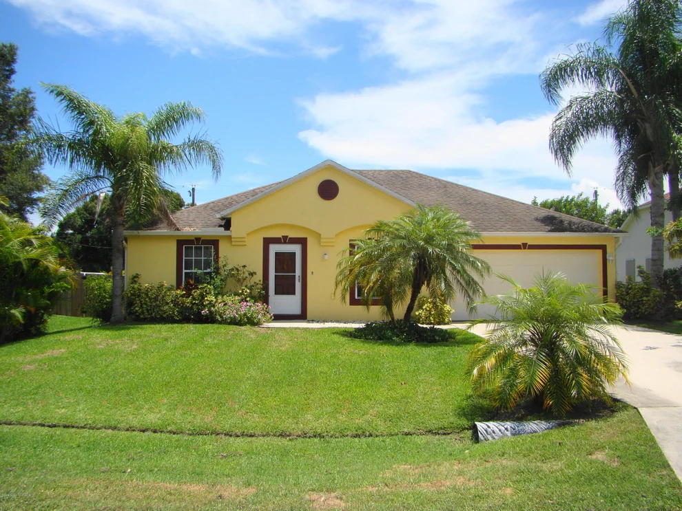 Unit for sale at 241 Silver Oak Road NE, Palm Bay, FL 32907