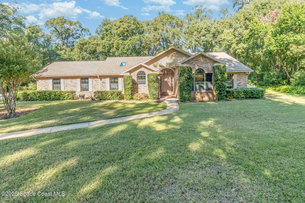 Unit for sale at 1554 E Silver Hammock, DeLand, FL 32720