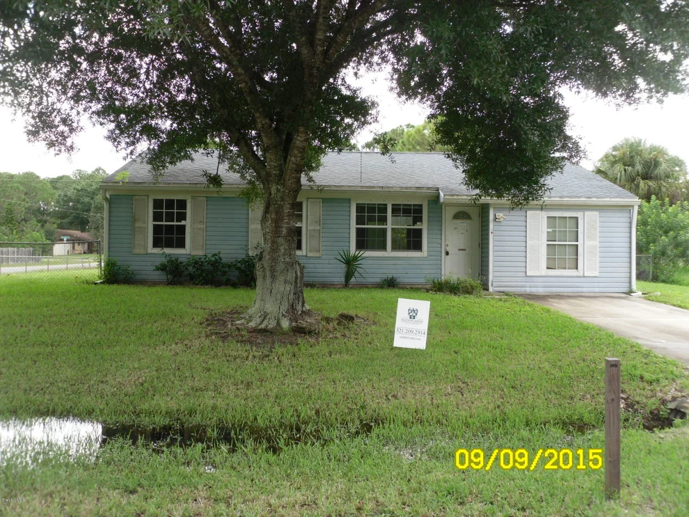 Unit for sale at 2175 SE Wagonwheel Avenue, Palm Bay, FL 32909