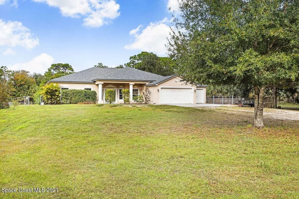 Unit for sale at 5000 Banana Avenue, Cocoa, FL 32926