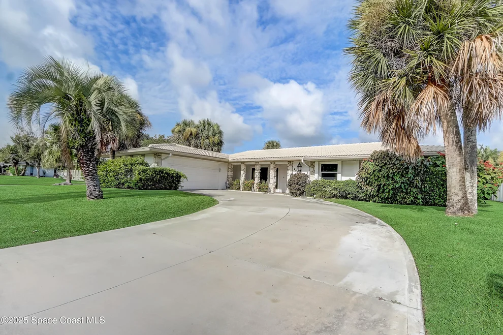 Unit for sale at 550 Port Malabar Boulevard NE, Palm Bay, FL 32905