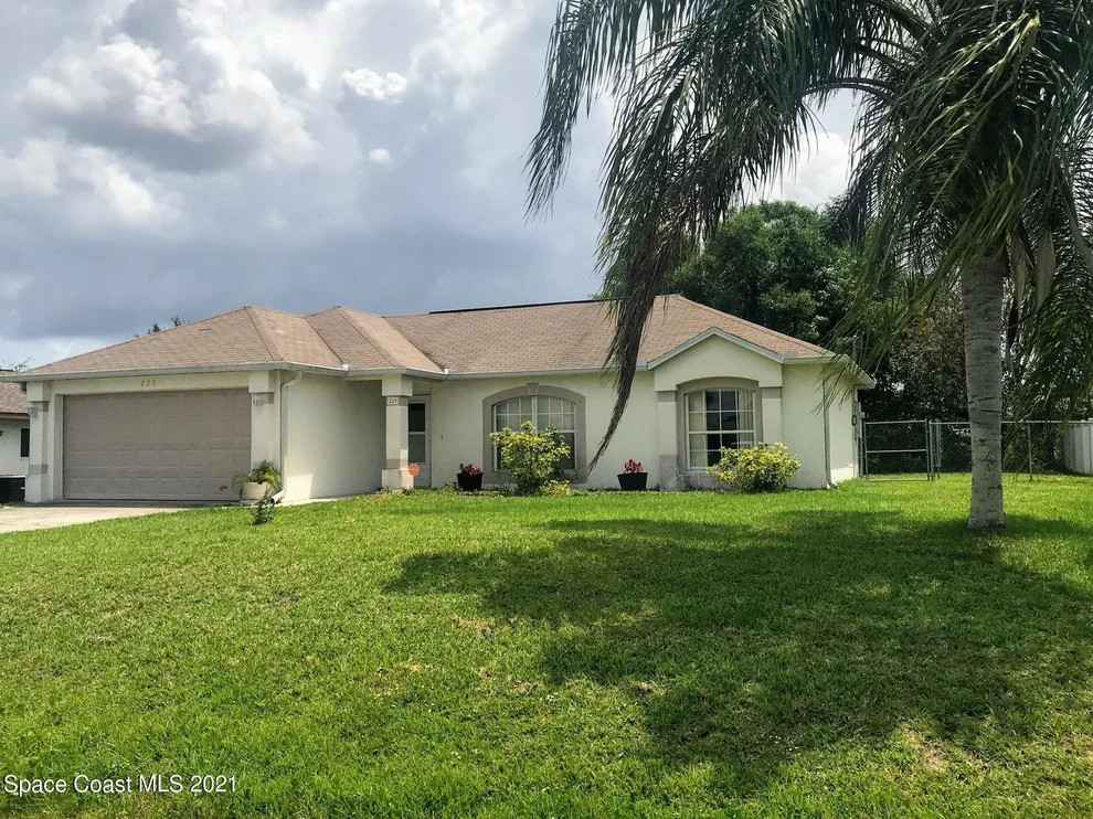 Unit for sale at 225 Fanfare Avenue NE, Palm Bay, FL 32907