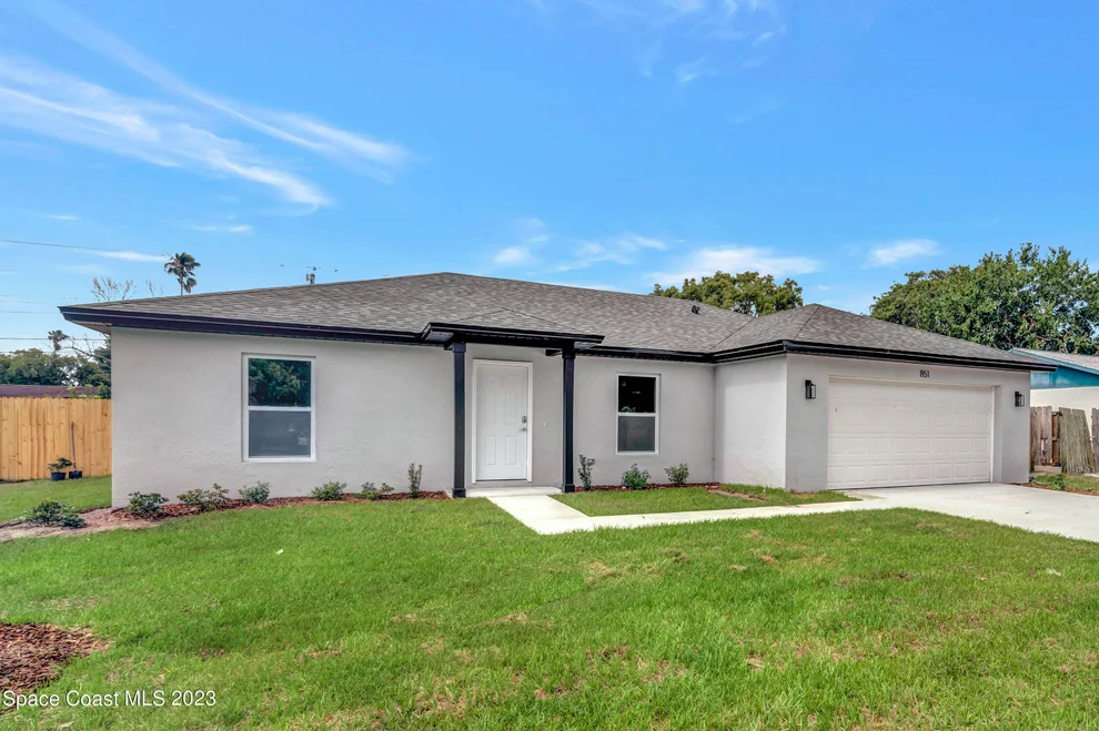 Unit for sale at 851 Kenilworth Court, Titusville, FL 32780