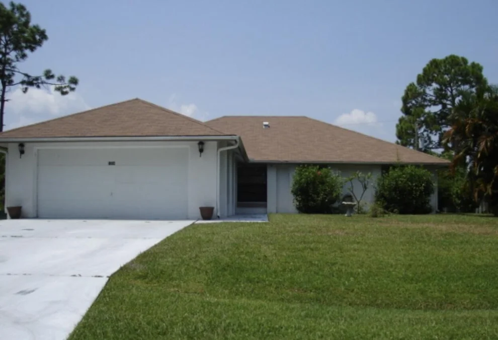 Unit for sale at 1334 Roundhill Avenue NW, Palm Bay, FL 32907
