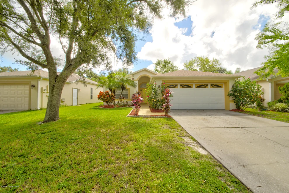 Unit for sale at 7016 Hammock Trace Drive, Melbourne, FL 32940