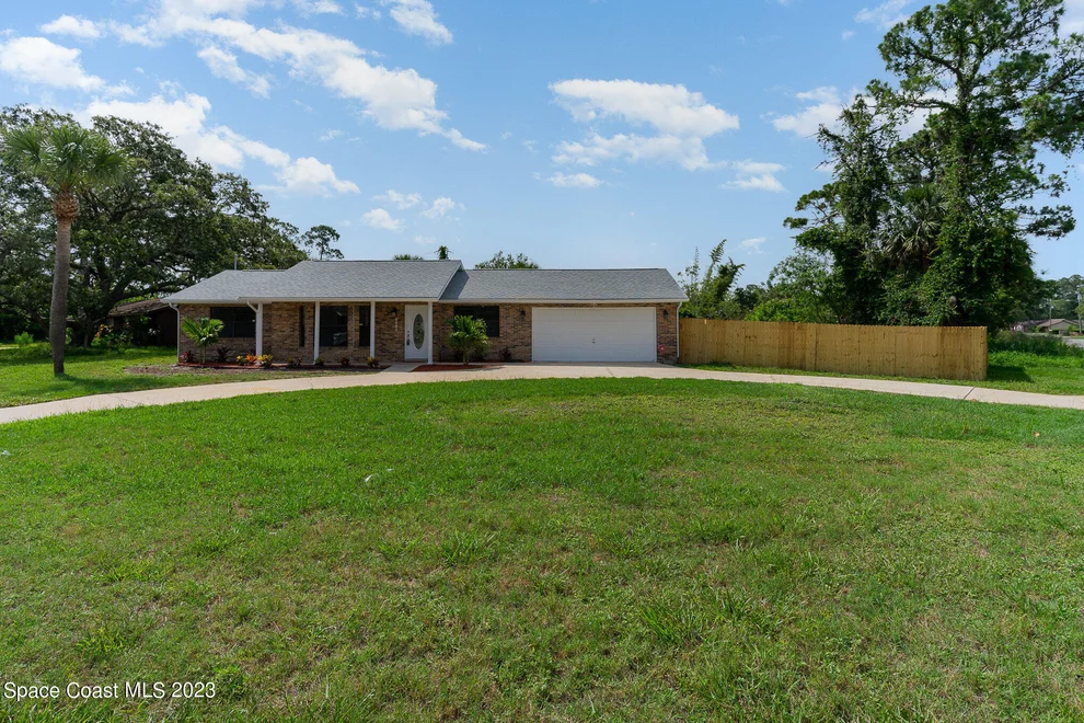Unit for sale at 6685 Miraflores Avenue, Cocoa, FL 32927