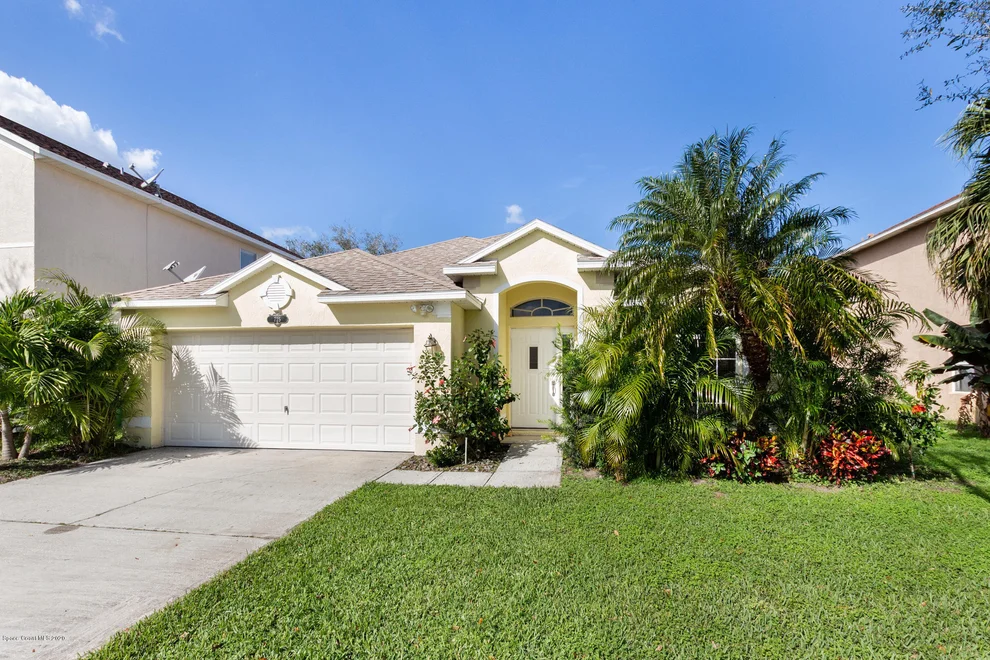 Unit for sale at 725 Sedgewood Circle, West Melbourne, FL 32904