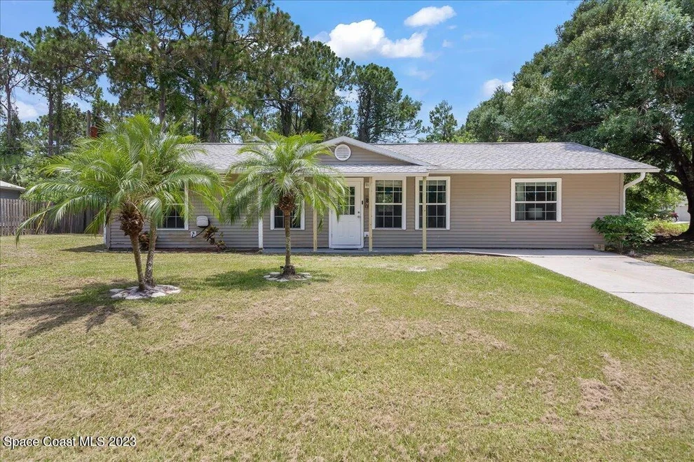 Unit for sale at 350 Courtney Street SE, Palm Bay, FL 32909