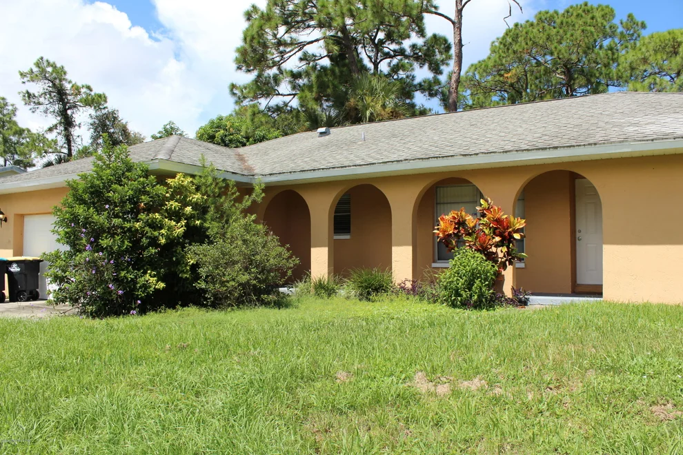 Unit for sale at 439 Stendal Road NW, Palm Bay, FL 32907