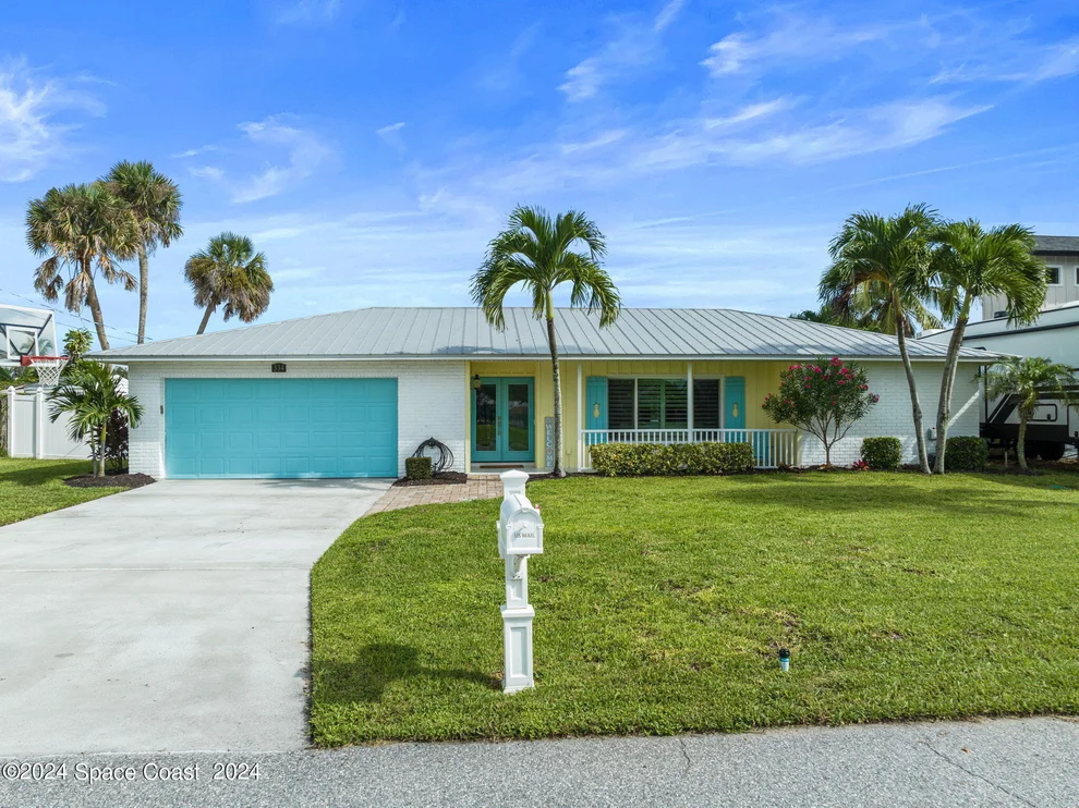 Unit for sale at 334 Hiawatha, Melbourne Beach, FL 32951