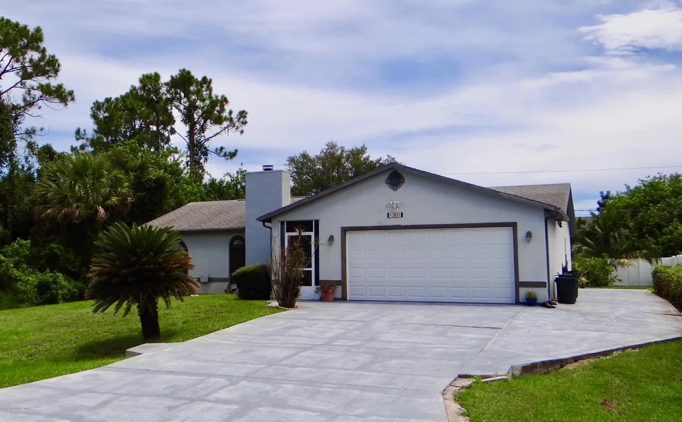 Unit for sale at 1301 Buffing Circle SE, Palm Bay, FL 32909