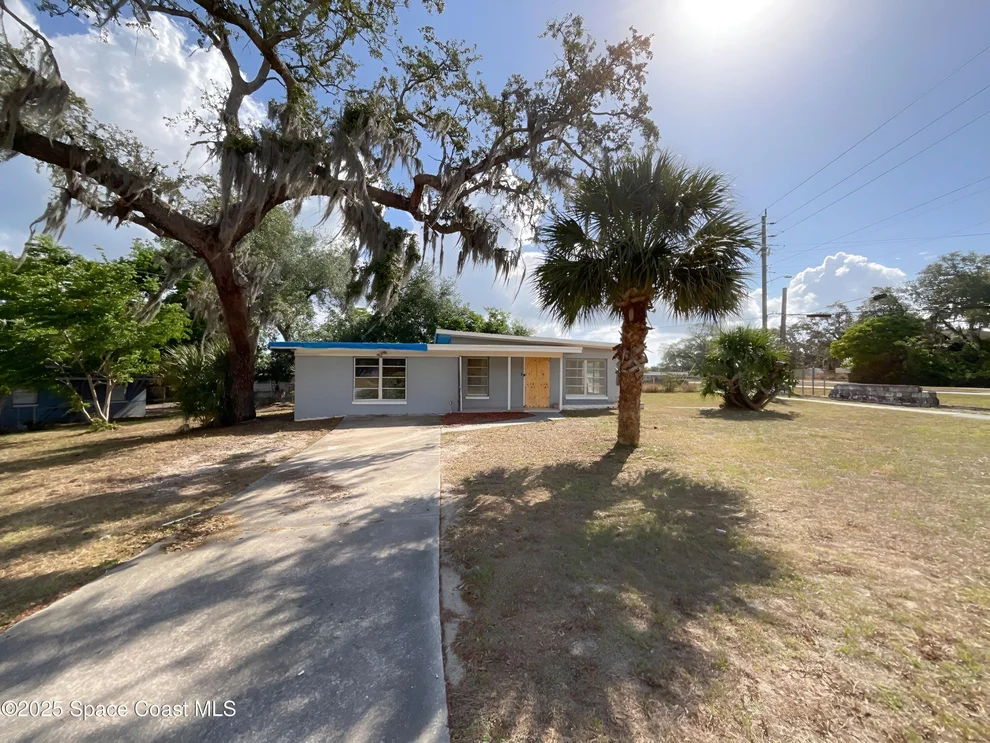 Unit for sale at 1041 Rosella Lane, Titusville, FL 32780