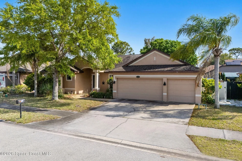 Unit for sale at 1383 Bent Palm Drive, Merritt Island, FL 32952